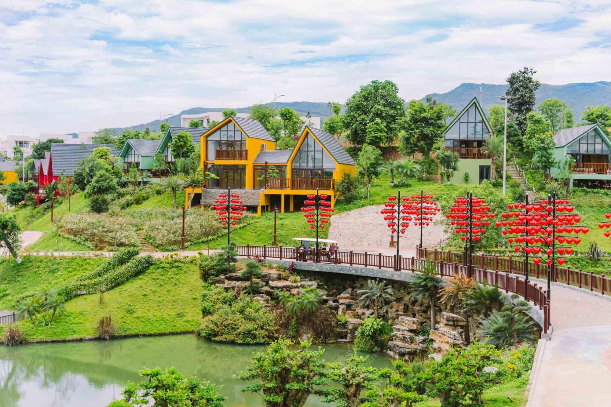 Legacy Hill Resort & Villas Hòa Bình Buitenkant foto